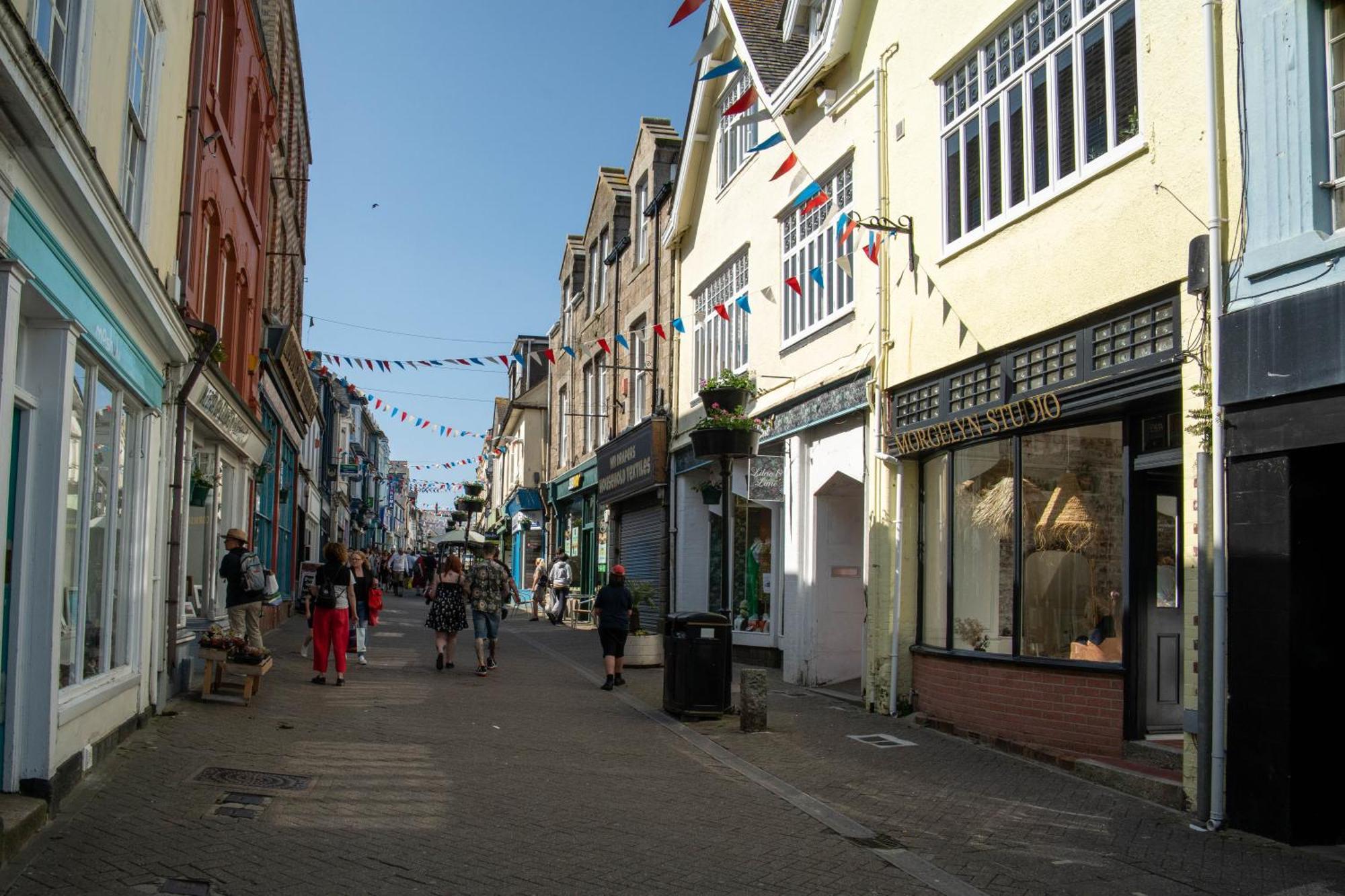 Modern Central One Bedroom Apartment In Penzance Exterior foto