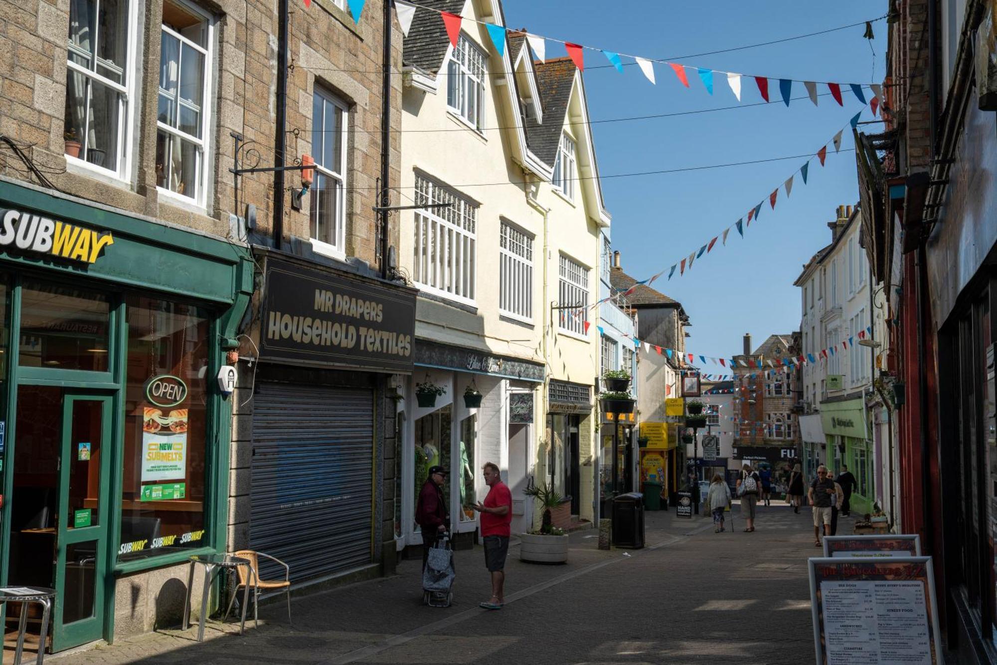 Modern Central One Bedroom Apartment In Penzance Exterior foto