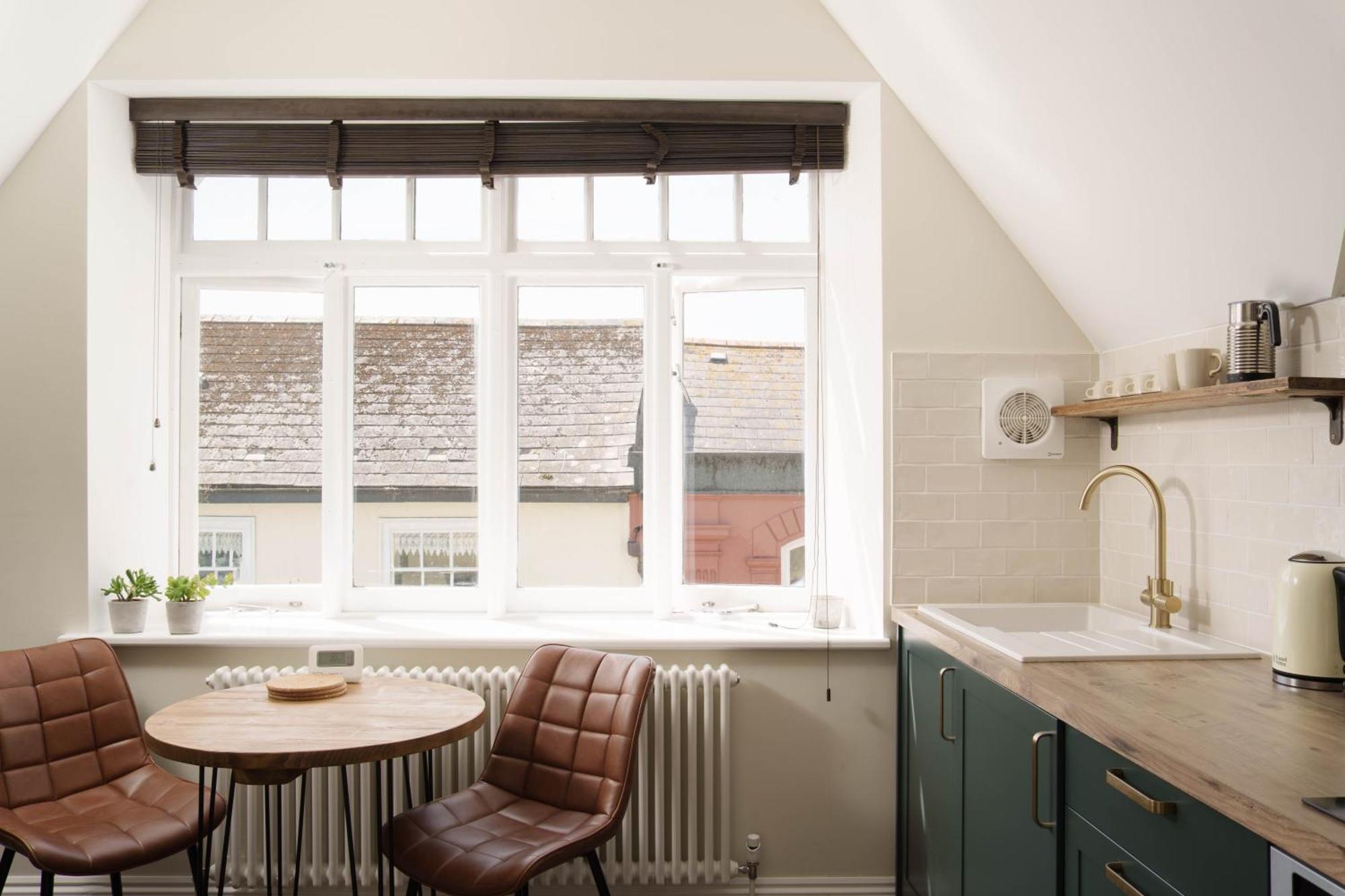Modern Central One Bedroom Apartment In Penzance Exterior foto